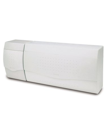 Caja superficie 1-4+18 elementos puerta opaca - A000496615 FAMATEL 3868