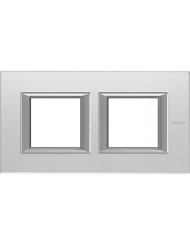 Placa embellecedora recta Axolute de color Cristal Espejo - 2 x 2 módulos - entreeje 71 - A000830656 BTICINO HA4802M2HVSA