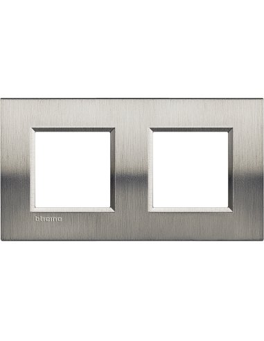 Placa embellecedora Livinglight de color Acero pulido - 2 x 2 módulos - A000951167 BTICINO LNA4802M2ACS