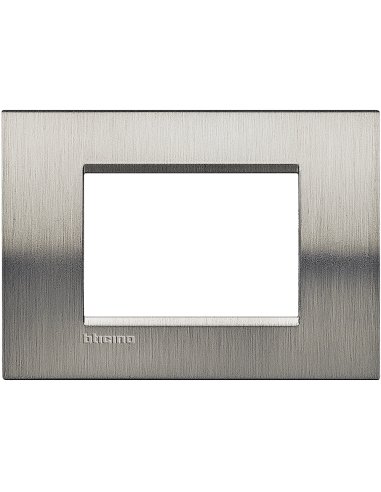 Placa embellecedora Livinglight de color Acero pulido - 3 módulos - A000951245 BTICINO LNA4803ACS