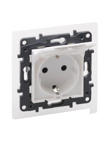 Base de corriente 2P+T Niloé Step - IP 44 - 250V~ - Blanco mate - A004312182 LEGRAND 864139 (EMBALAJE DE 10 UNIDADES)