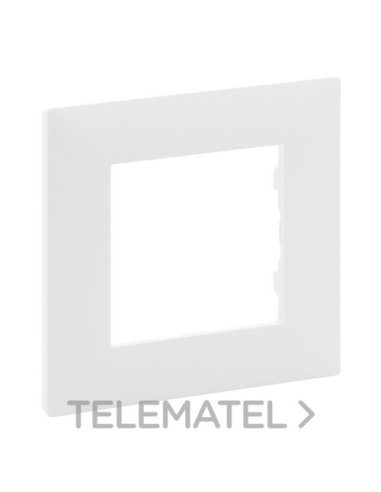 Placa embellecedora Niloé Step de 1 elemento de color blanco mate - A004312192 LEGRAND 864171