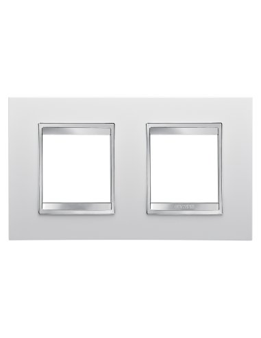 PLACA LUX INTERNATIONAL - TECNOPOLÍMERO - 2+2 MÓDULOS HORIZONTAL - BLANCO - CHORUSMART - A000169247 GEWISS GW16223TB